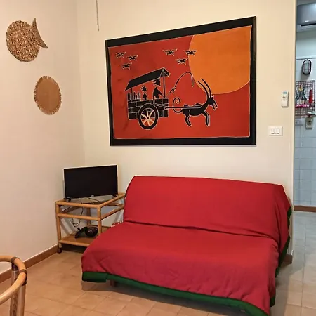 Loretta توري ديل أورسو